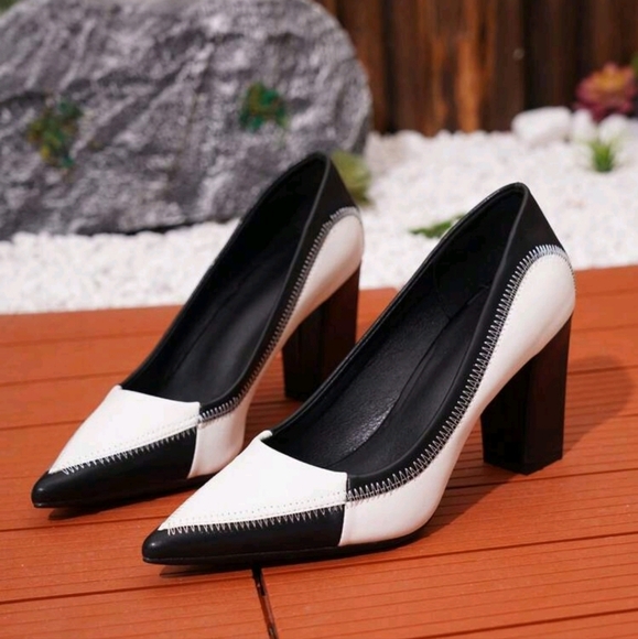 Fashion Quality Pointed-Toe Black & White Color Block High Heel Shoes - Picture 2 of 6